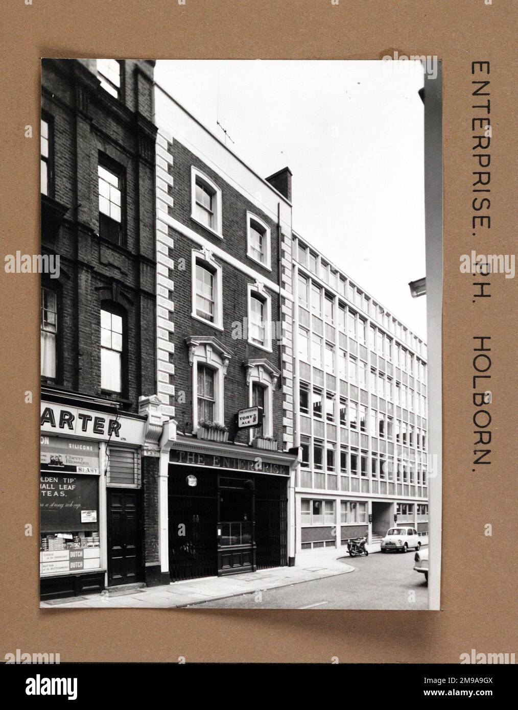 Photograph of Enterprise PH, Holborn, London. The main side of the print (shown here) depicts: Left Face on view of the pub.  The back of the print (available on request) details: Nothing for the Enterprise, Holborn, London WC1R 4PN. As of July 2018 . Mitchells & Butlers Stock Photo
