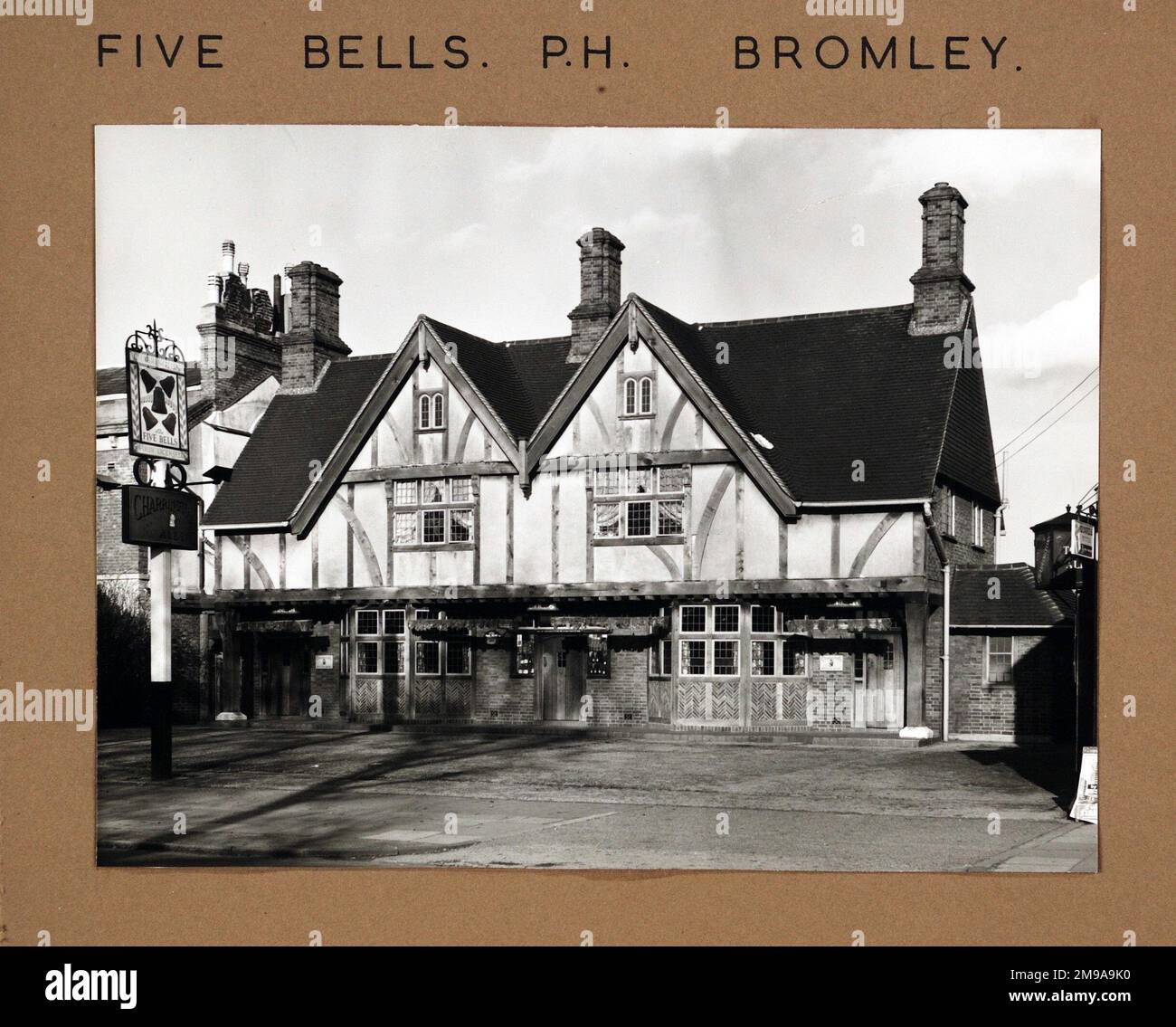 Photograph of Five Bells PH, Bromley, Greater London. The main side of