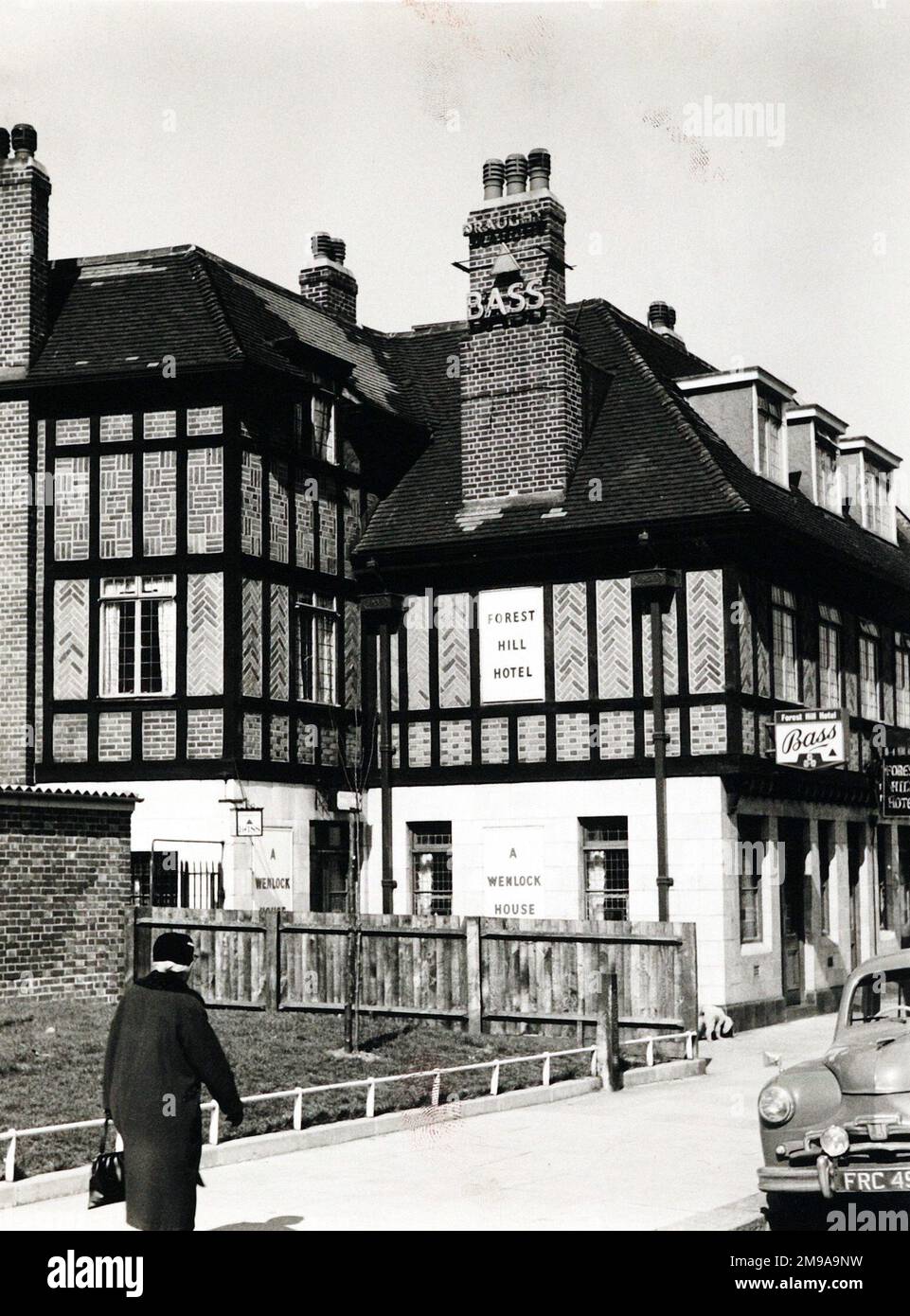 Photograph of Forest Hill Hotel, Forest Hill, London. The main side of