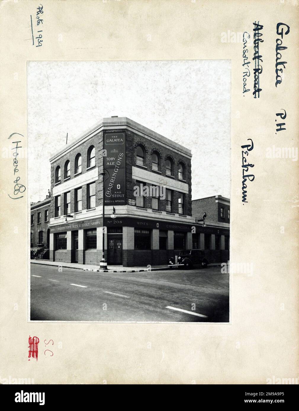 Photograph of Galatea PH, Peckham, London. The main side of the print (shown here) depicts: Corner on view of the pub.  The back of the print (available on request) details: Trading Record 1934 . 1961 for the Galatea, Peckham, London SE15 3SQ. As of July 2018 . Closed and demolished Stock Photo