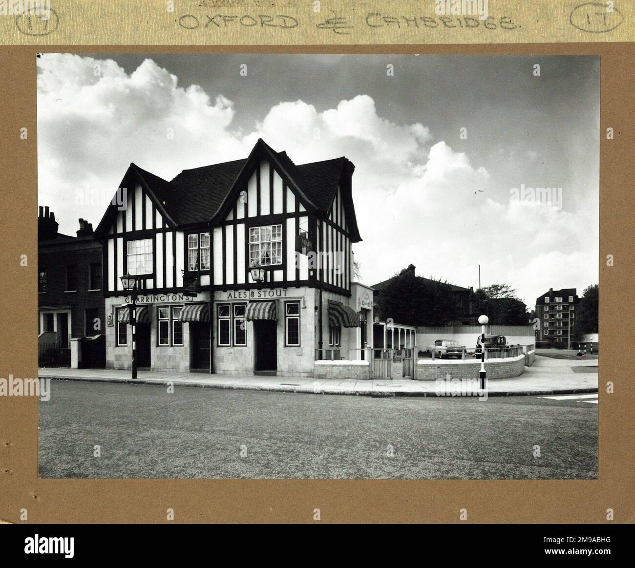 Photograph of Oxford & Cambridge PH, Hammersmith, London. The main side