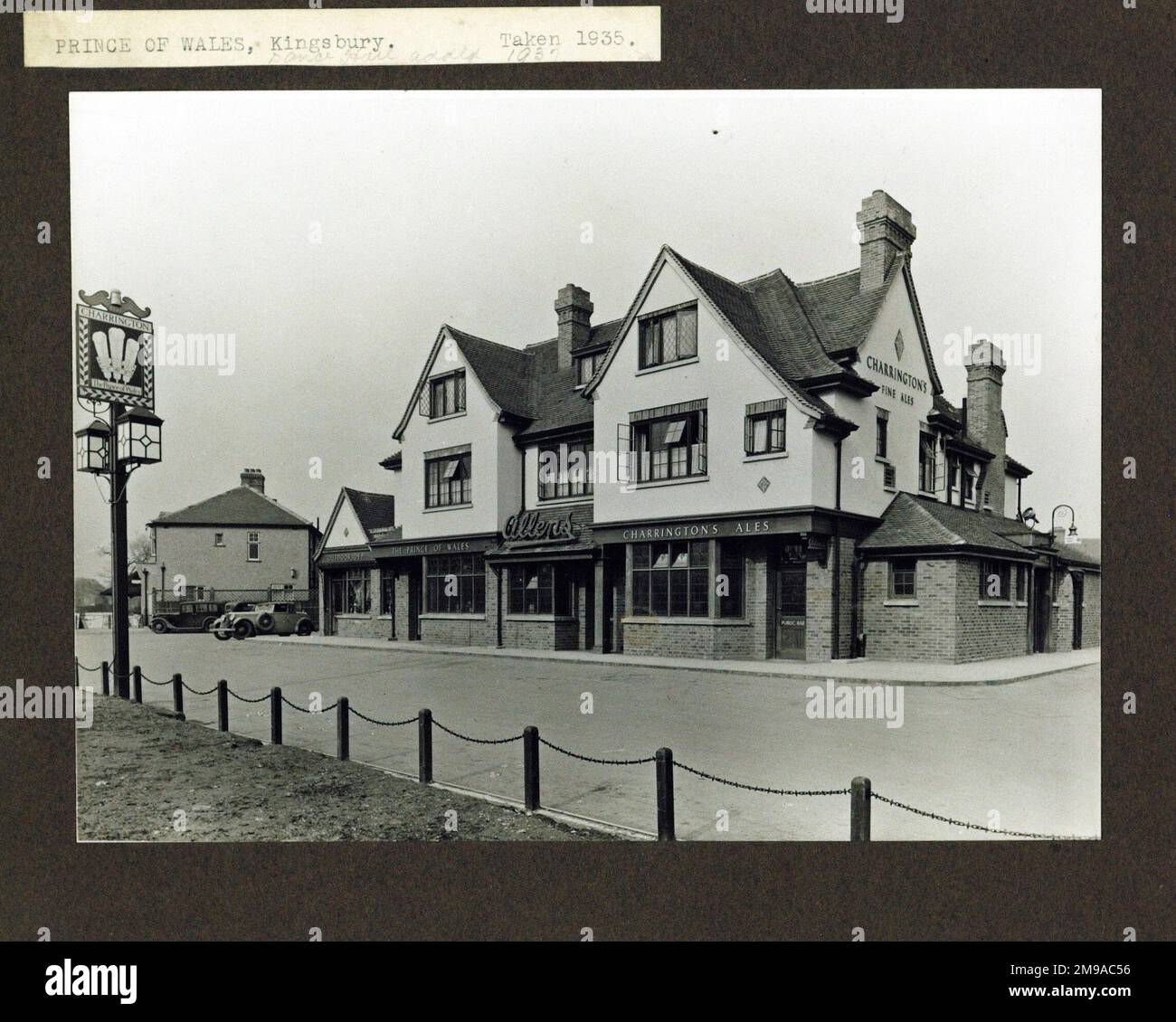 Photograph of Prince Of Wales PH, Kingsbury, London. The main side of