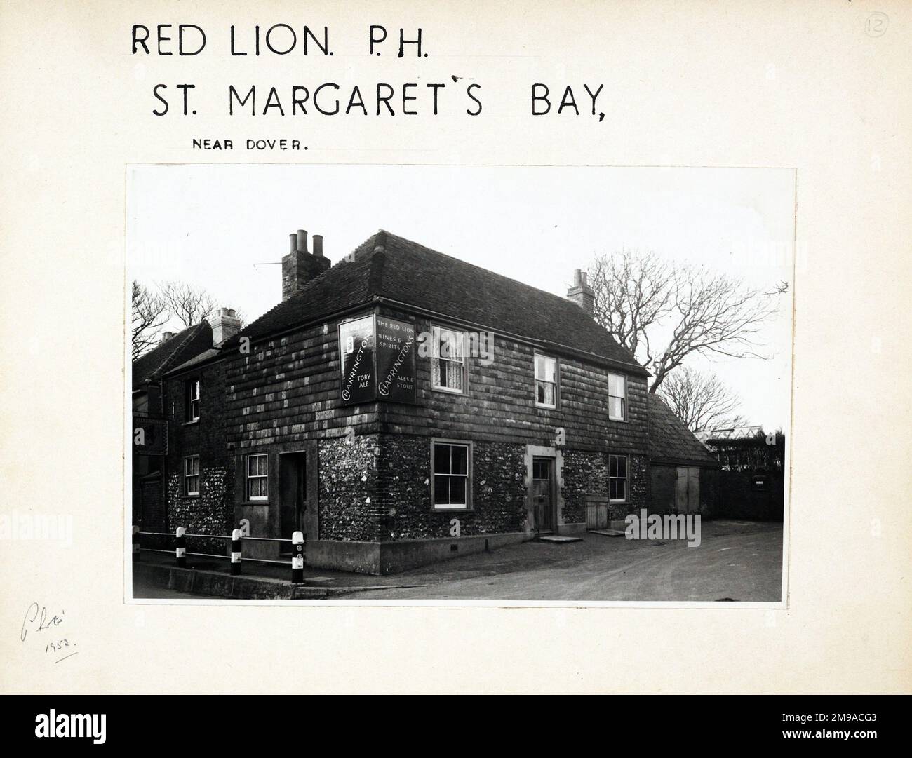 Photograph of Red Lion PH, St Margarets Bay, Kent. The main side of the print (shown here) depicts: Corner on view of the pub.  The back of the print (available on request) details: Trading Record 1950 . 1963 for the Red Lion, St Margarets Bay, Kent CT15 6AZ. As of July 2018 . This pub is currently closed. Application for change of use to residential has been submitted . individually owned Stock Photo