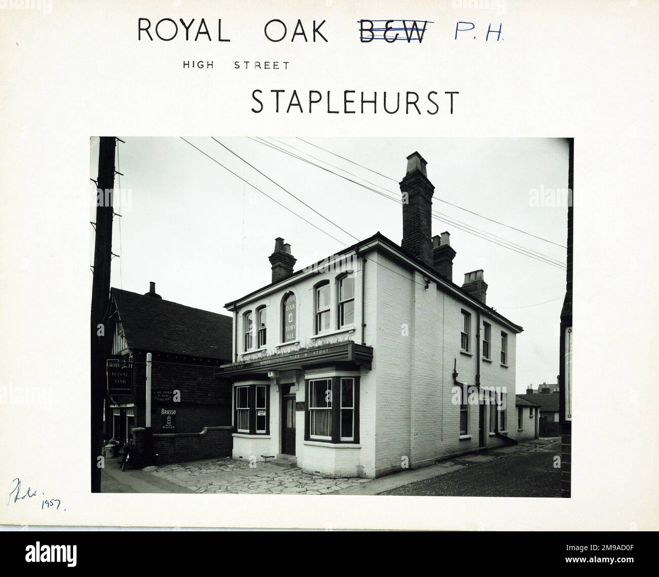 Photograph of Royal Oak PH, Staplehurst, Kent. The main side of the print (shown here) depicts: Right face on view of the pub.  The back of the print (available on request) details: Trading Record 1955 . 1961 for the Royal Oak, Staplehurst, Kent TN12 0AH. As of July 2018 . Now a tea shop with flats above. Stock Photo