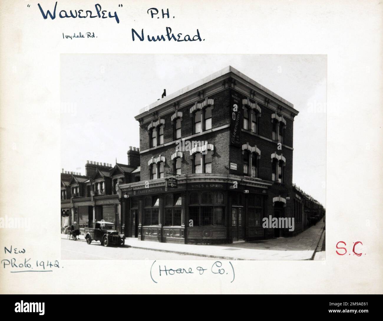 Photograph of Waverley Arms, Nunhead, London. The main side of the print (shown here) depicts: Corner on view of the pub.  The back of the print (available on request) details: Trading Record 1934 . 1961 for the Waverley Arms, Nunhead, London SE15 3BU. As of July 2018 . Punch Taverns Stock Photo