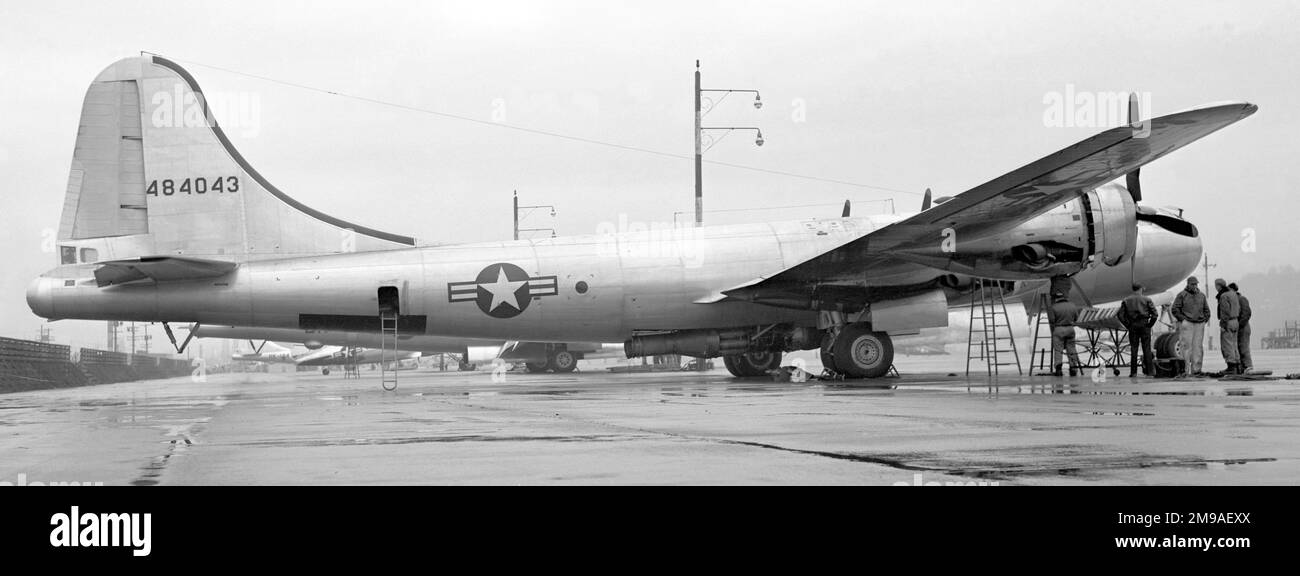 Boeing XB-29G Superfortress 44-84043, General Electric engine test-bed with a J47 in the bomb-bay mounted retractable trapeze at Schenectady County Airport, NY, the home base for General Electric engine testing. Bell-Atlanta B-29B-55-BA Superfortress,  built under licence by Bell Aircraft Company, Marietta, Atlanta, GA., delivered to the United States Army Air Force on 26 June 45 but converted to the XB-29G flying test bed for General Electric jet engines. Damaged by fire on 27 July 53 at Schenectady County Airport, NY and scrapped there on 27 May 54. Stock Photo