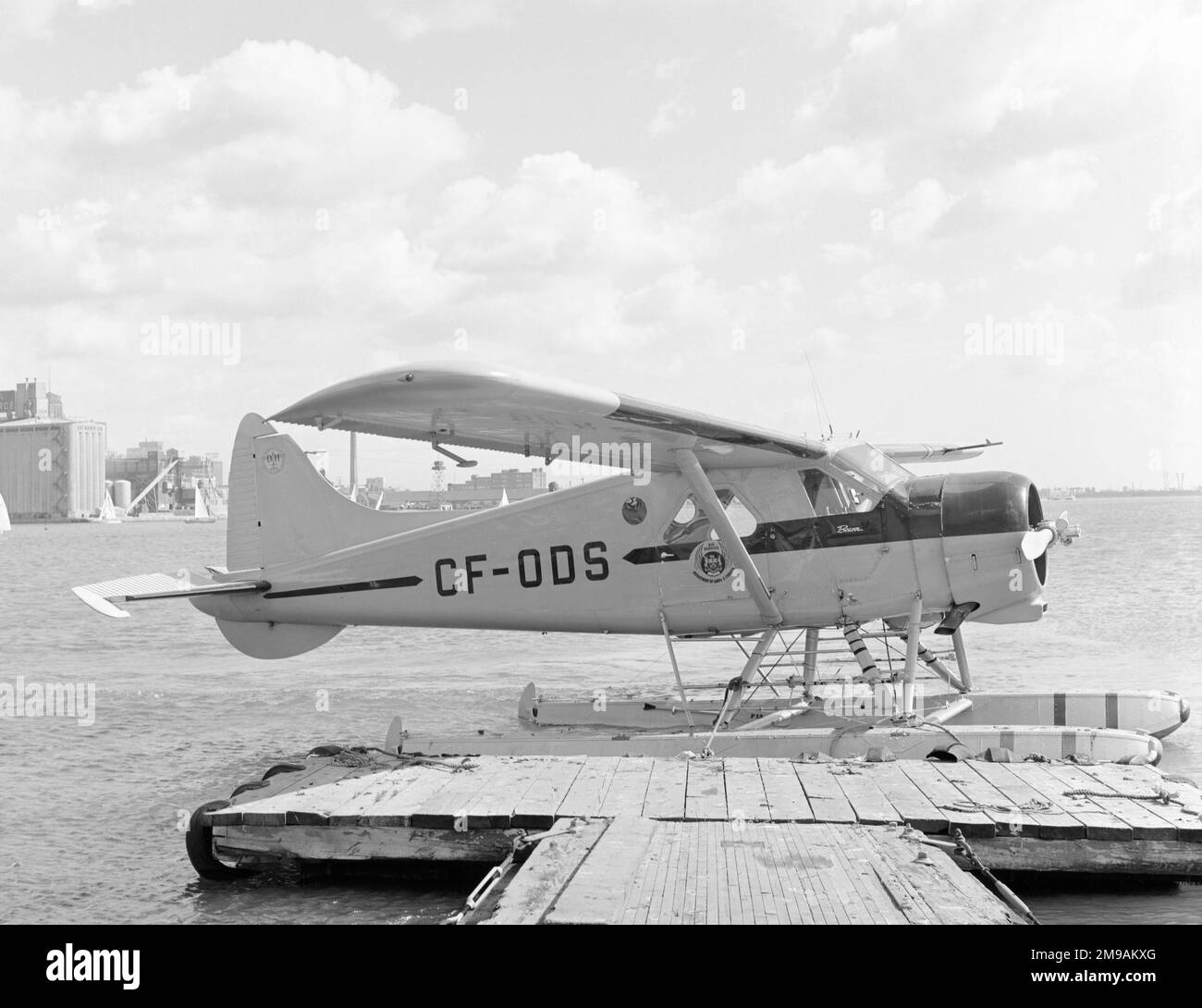 de Havilland Canada DHC-2 Beaver float-plane CF-ODS (msn 71), of ...
