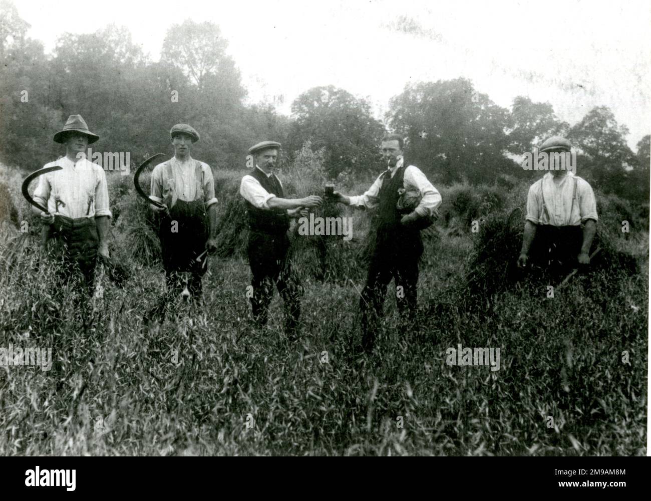 Draycott, Cotswold village, Oldborough Farm, five men in field with