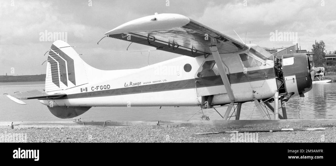 de Havilland Canada DHC-2 Beaver C-FGQD (msn 0076), of La Ronge ...