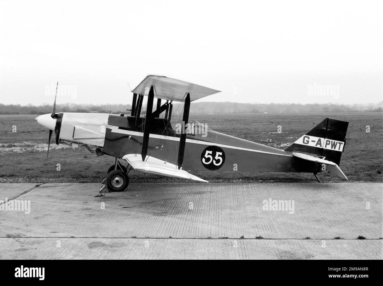 Piston aircraft jet engine Black and White Stock Photos & Images Alamy