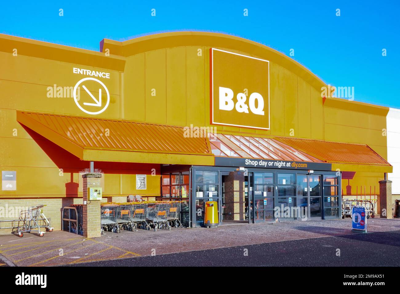 Entrance to the DIY store 'B & Q', with customers, Stevenston, Scotland, UK Stock Photo