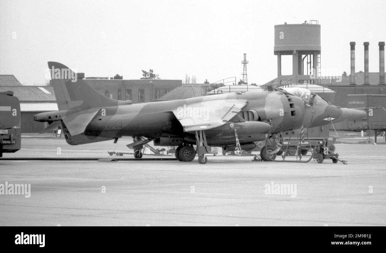 Royal Air Force - Hawker Siddeley Harrier GR.3 XV753 '06' (msn 712016), of No.1 Fighter Squadron, at RAF Wittering during a defuel, using a compressor to pressurise the fuel system. Stock Photo