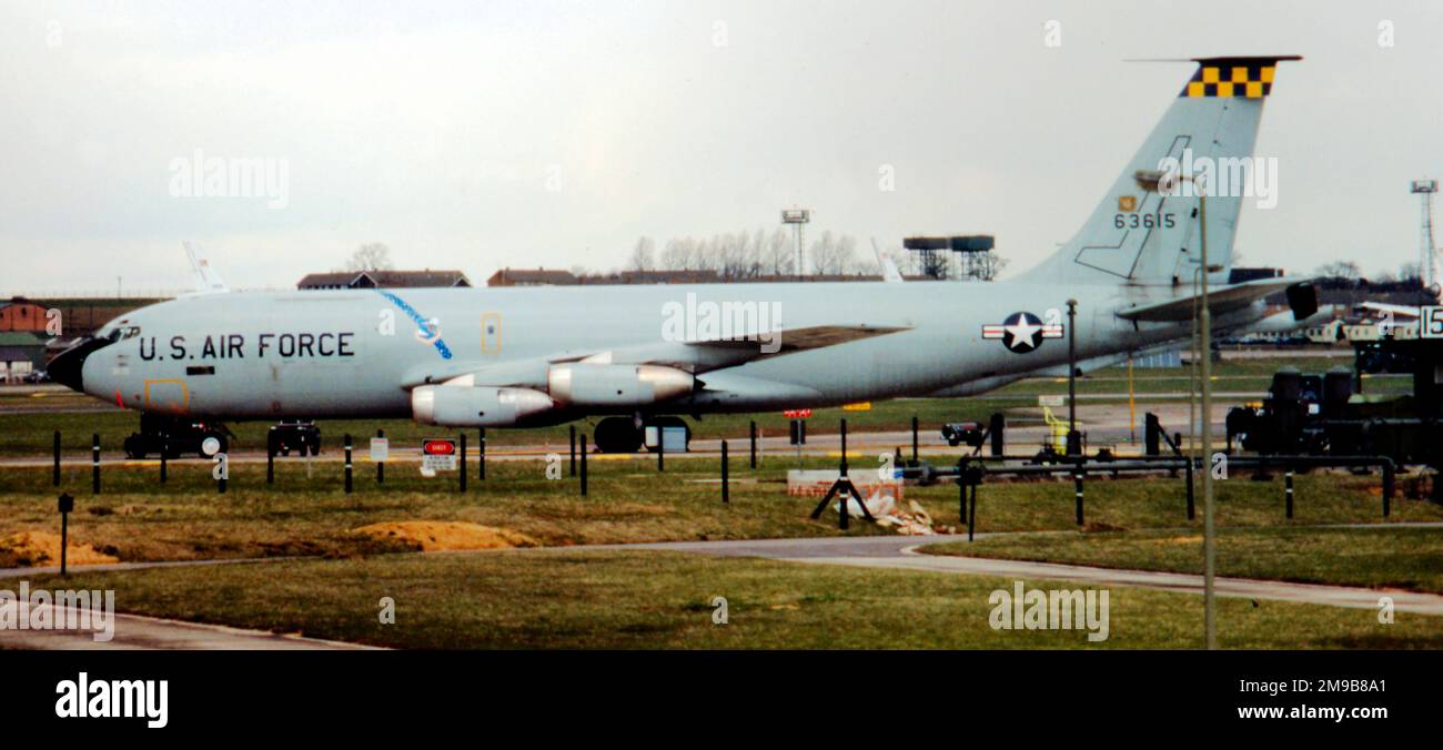 United States Air Force (USAF) - Boeing KC-135A-BN Stratotanker 56-3615 ...