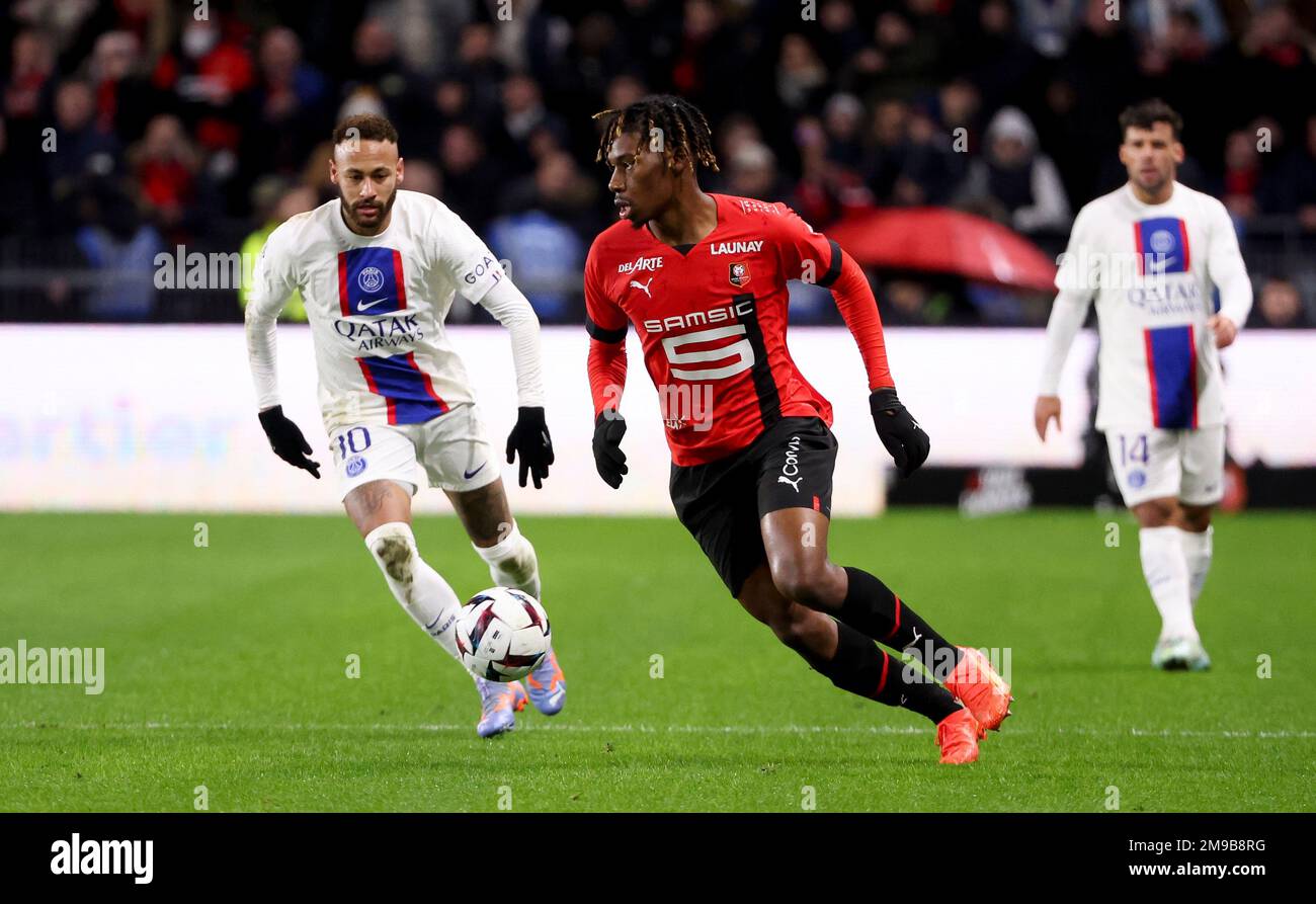 Christopher Wooh of Rennes, Neymar Jr of PSG (left) during the French