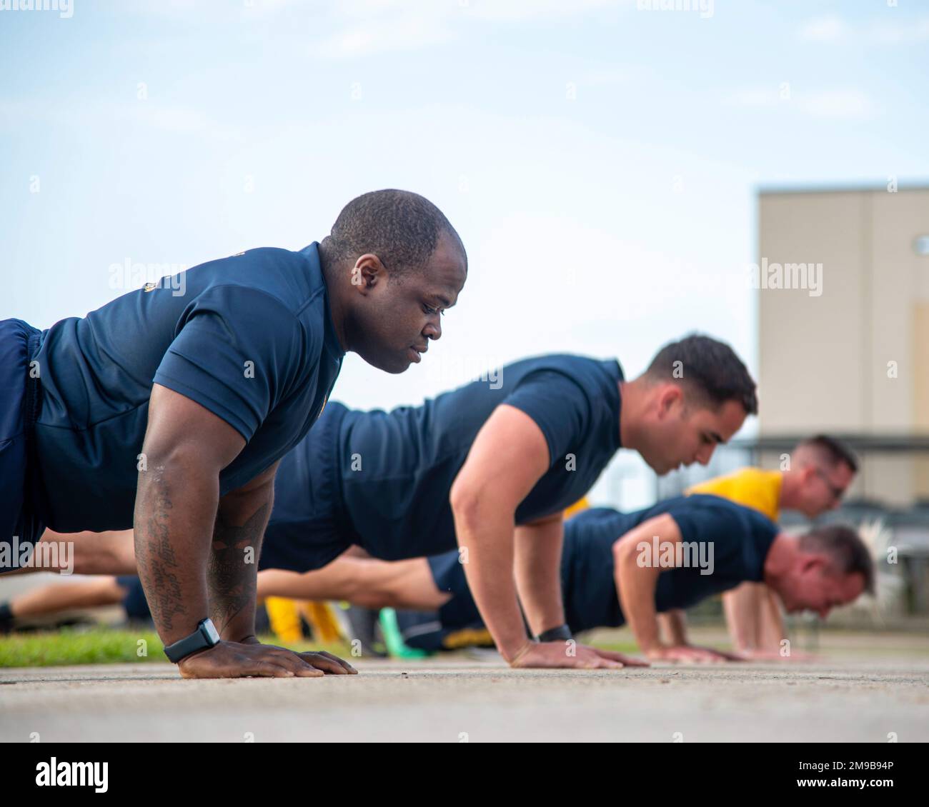 Military pushup hi res stock photography and images Alamy