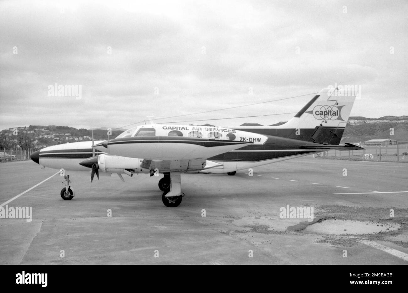 Cessna 402A Utililiner ZKDHW (msn 402A0065), of Capital Air Services Stock Photo Alamy