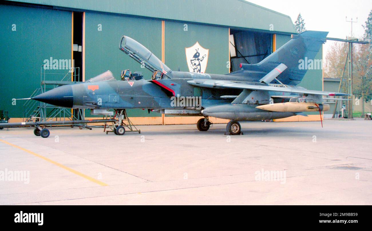 TÃ¼rk Hava Kuvvetleri - General Dynamics F-16C Block 40D Fighting