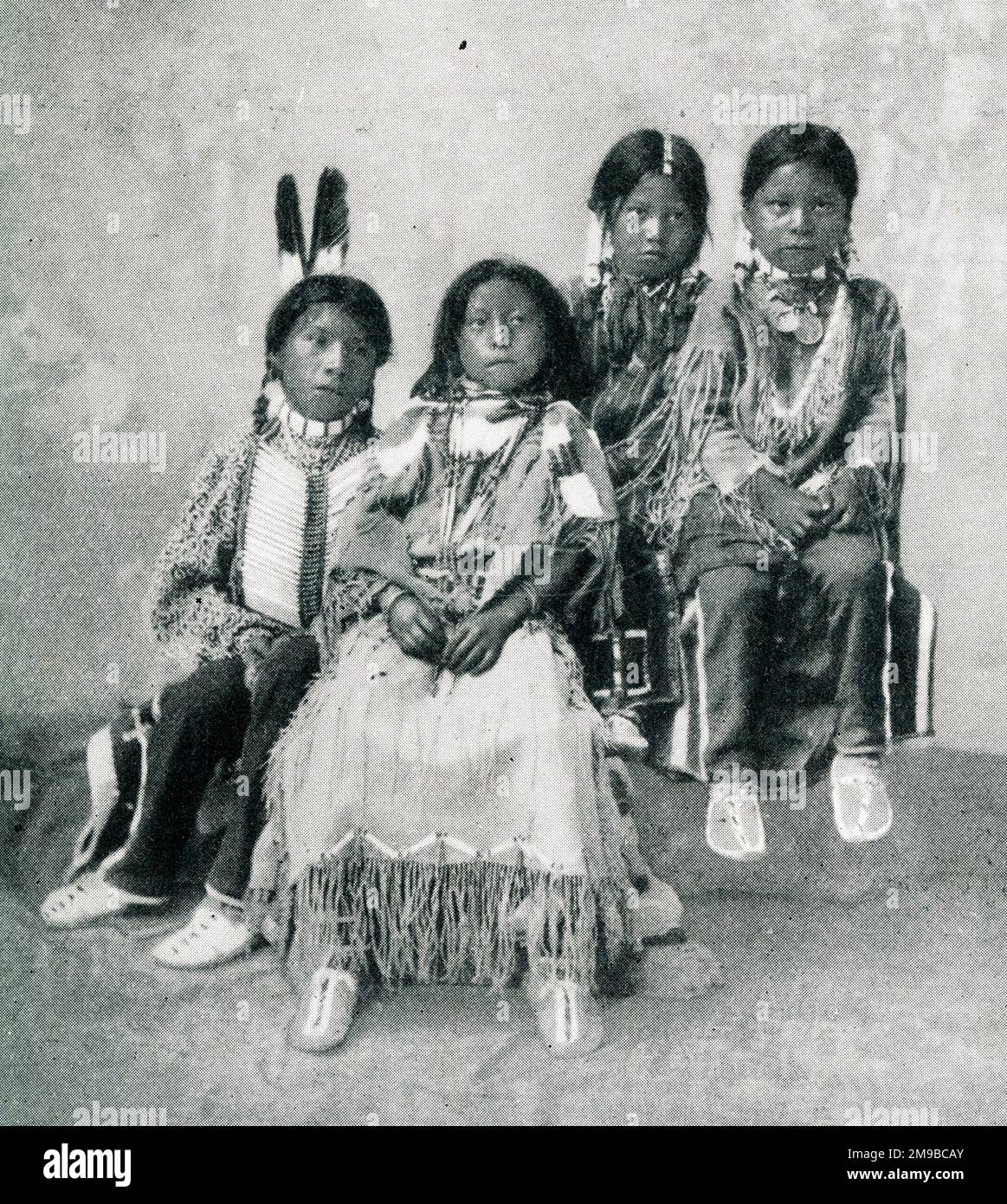 Indian Tribe - Native American Indian Children Of The Ute Tribe Southwestern United States 2M9BCAY
