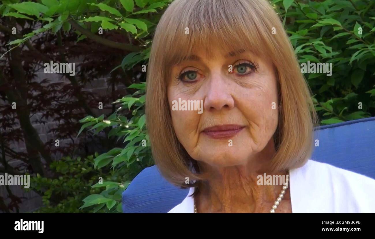 THE 4 CORNERS, (aka THE FOUR CORNERS), Marilyn A. Miller, 2022. © Salty