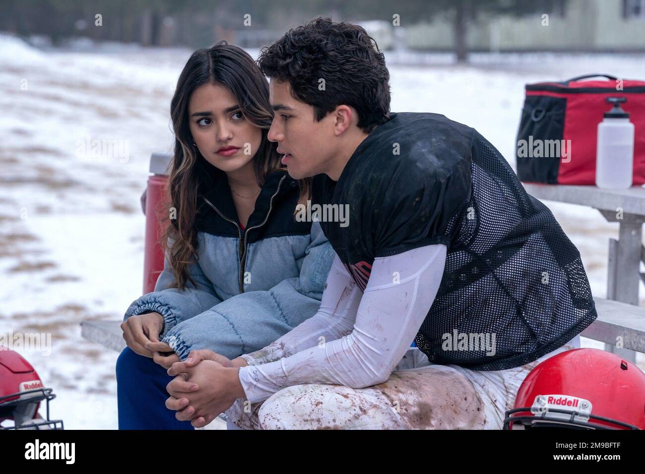 PRETTY LITTLE LIARS ORIGINAL SIN, from left Maia Reficco, Alex Aiono, 