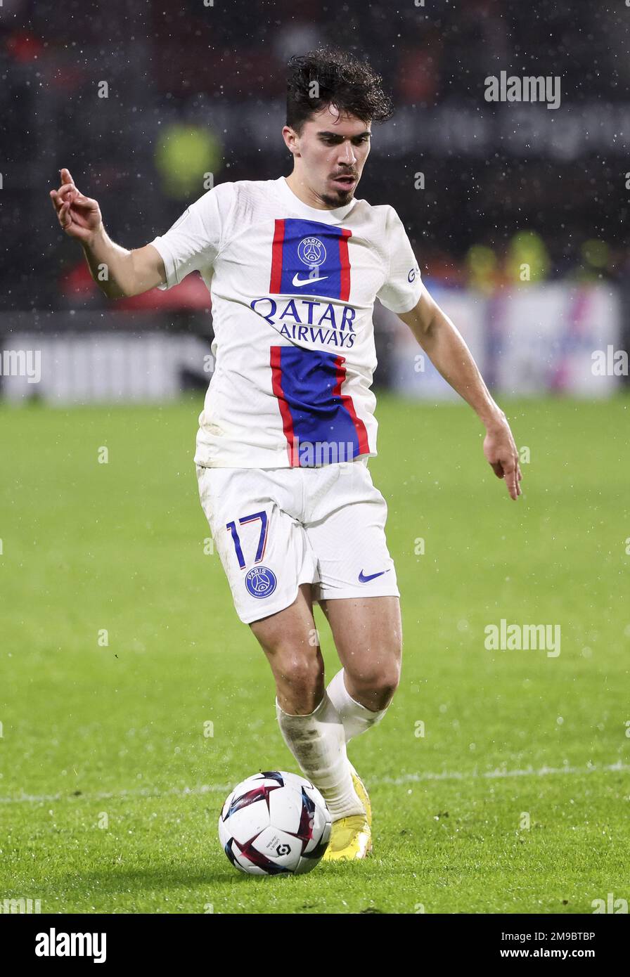 Vitinha of PSG during the French championship Ligue 1 football match between Stade Rennais and Paris Saint-Germain on January 15, 2023 at Roazhon Park in Rennes, France - Photo: Jean Catuffe/DPPI/LiveMedia Stock Photo