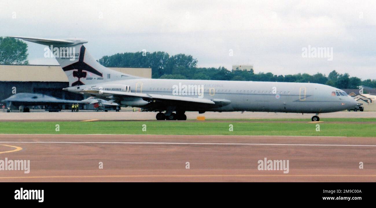 1/400 RAF VC-10 ROYAL AIR FORCE AIR SUPPORT COMMAND - XV101