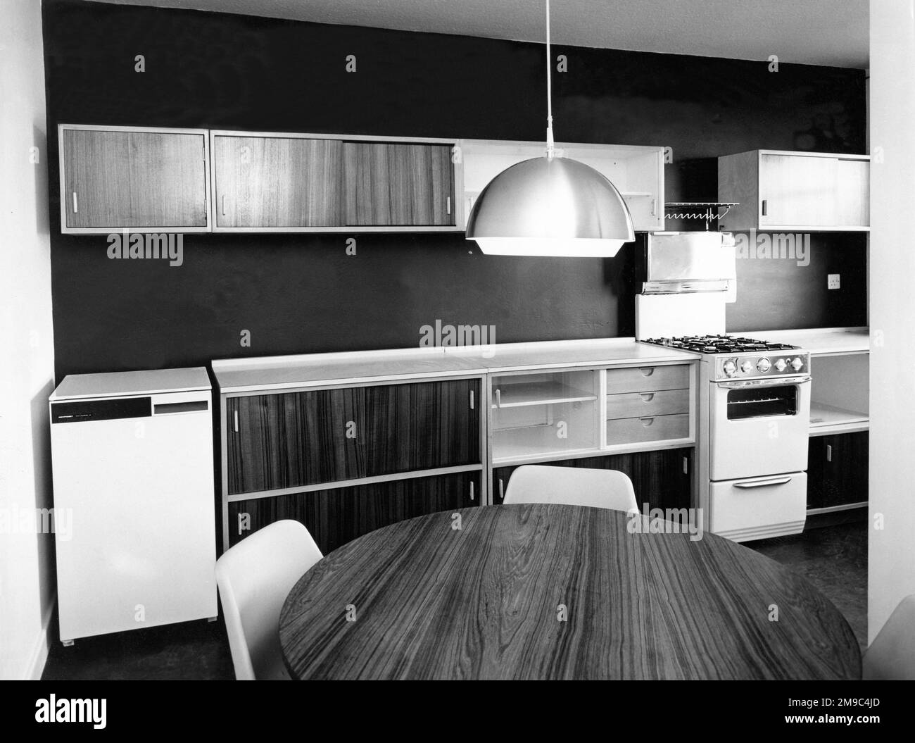 Housewifes Black and White Stock Photos & Images - Alamy