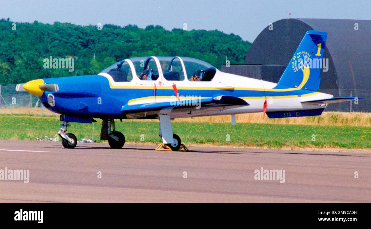 Armee de l'Air - SOCATA TB-30 Epsilon 92 - 315-XI - '1' (msn 117, F-SEXO), of the Patrouille Cartouche Doree, formed by GE-315. (Armee de l'Air - French Air Force) Stock Photo