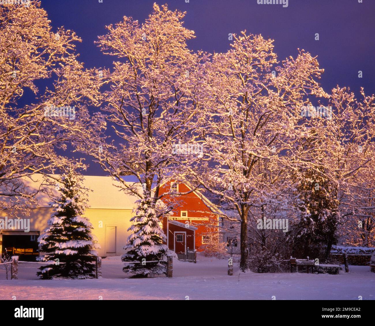 Old farm structures hires stock photography and images Alamy