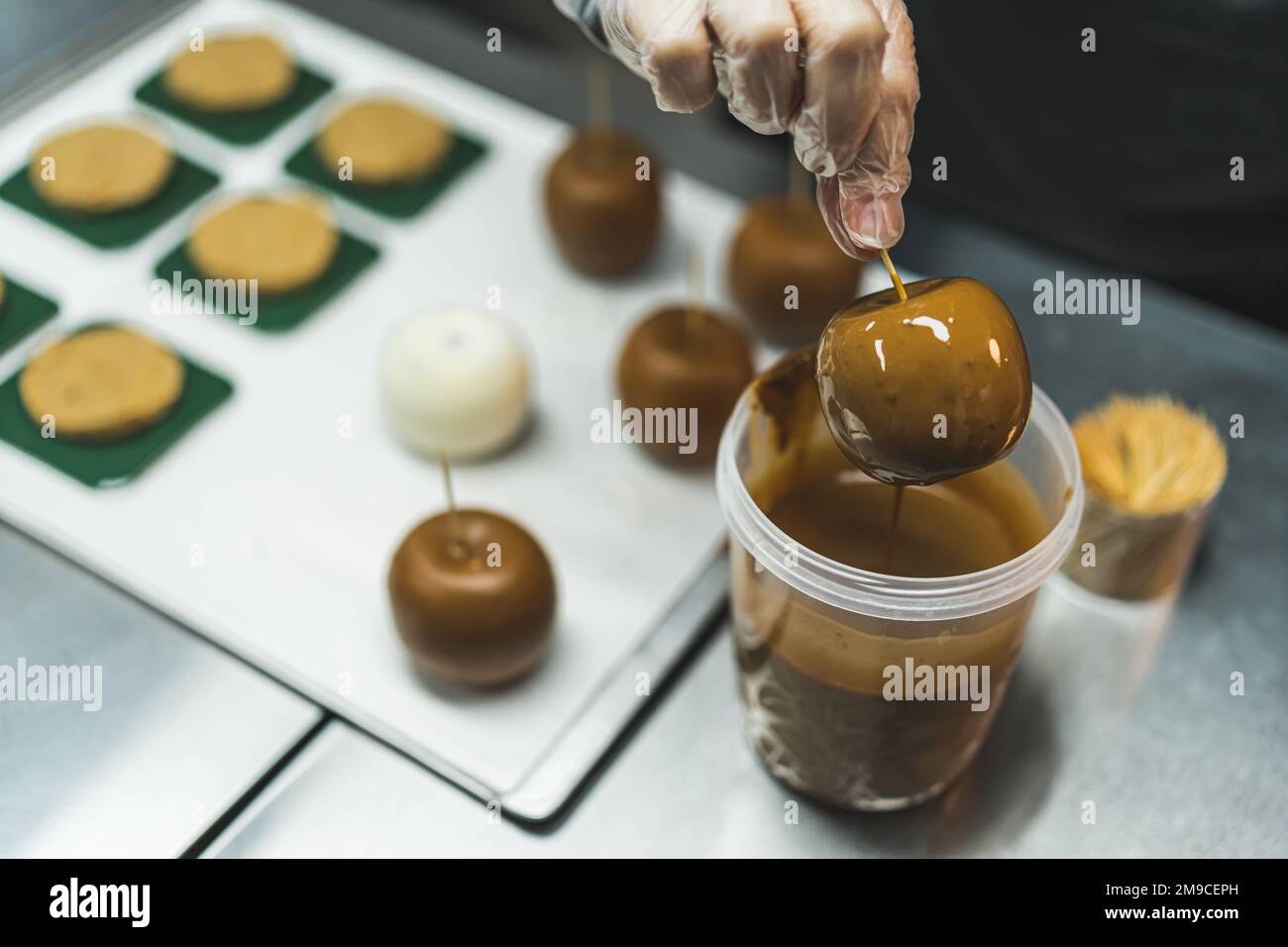 Baker process hi-res stock photography and images - Alamy