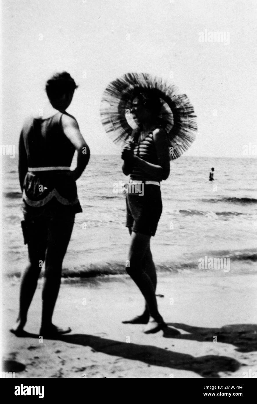 1920s beach parasol hi-res stock photography and images - Alamy
