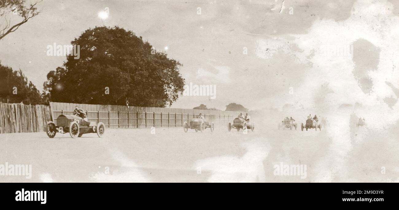 First Meeting at Brooklands, 1907 - Hutton in Mercedes leading others ...