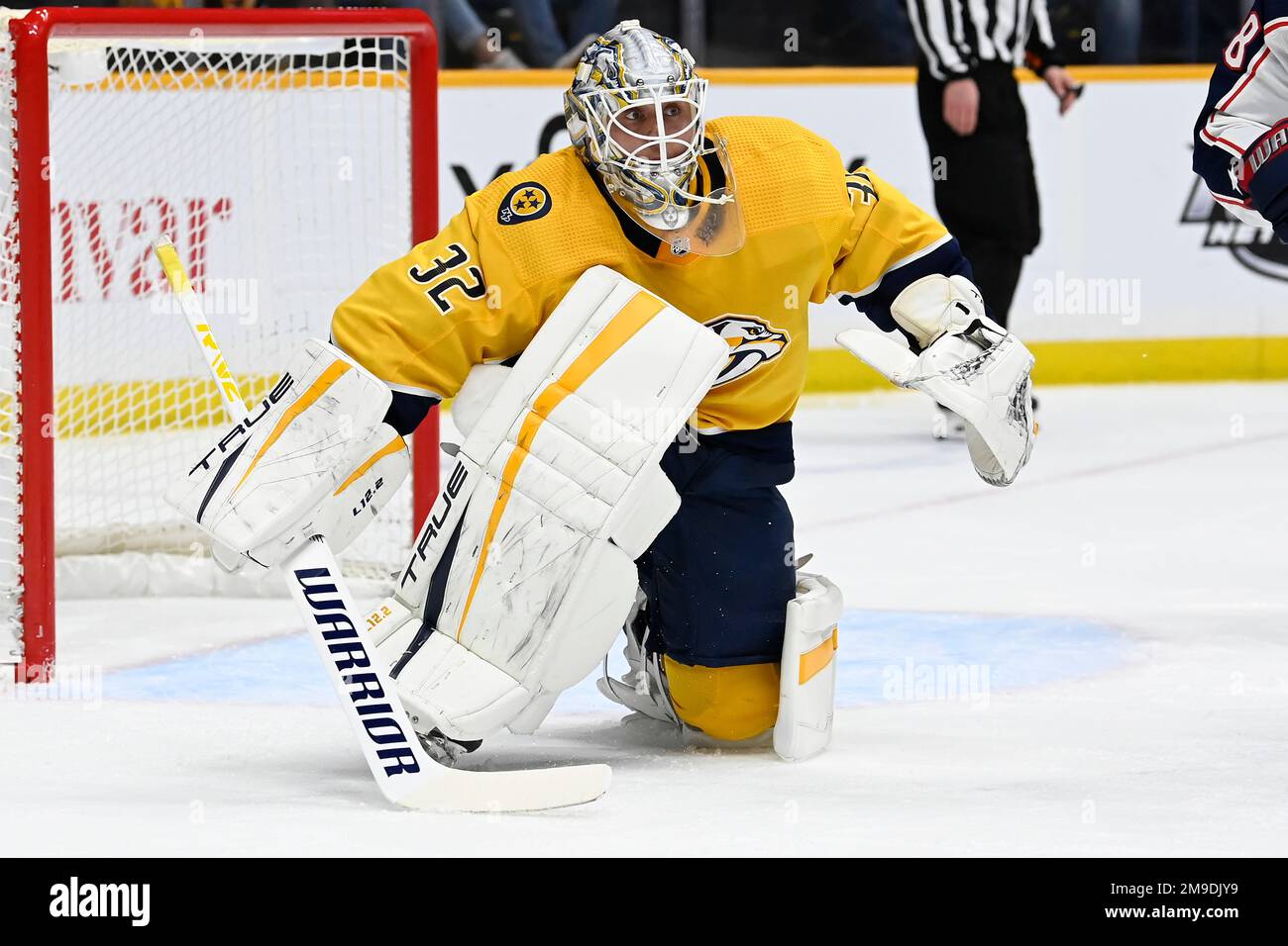 Nashville Predators goaltender Kevin Lankinen (32) plays against the Columbus Blue Jackets during the third period of an NHL hockey game Tuesday, Jan