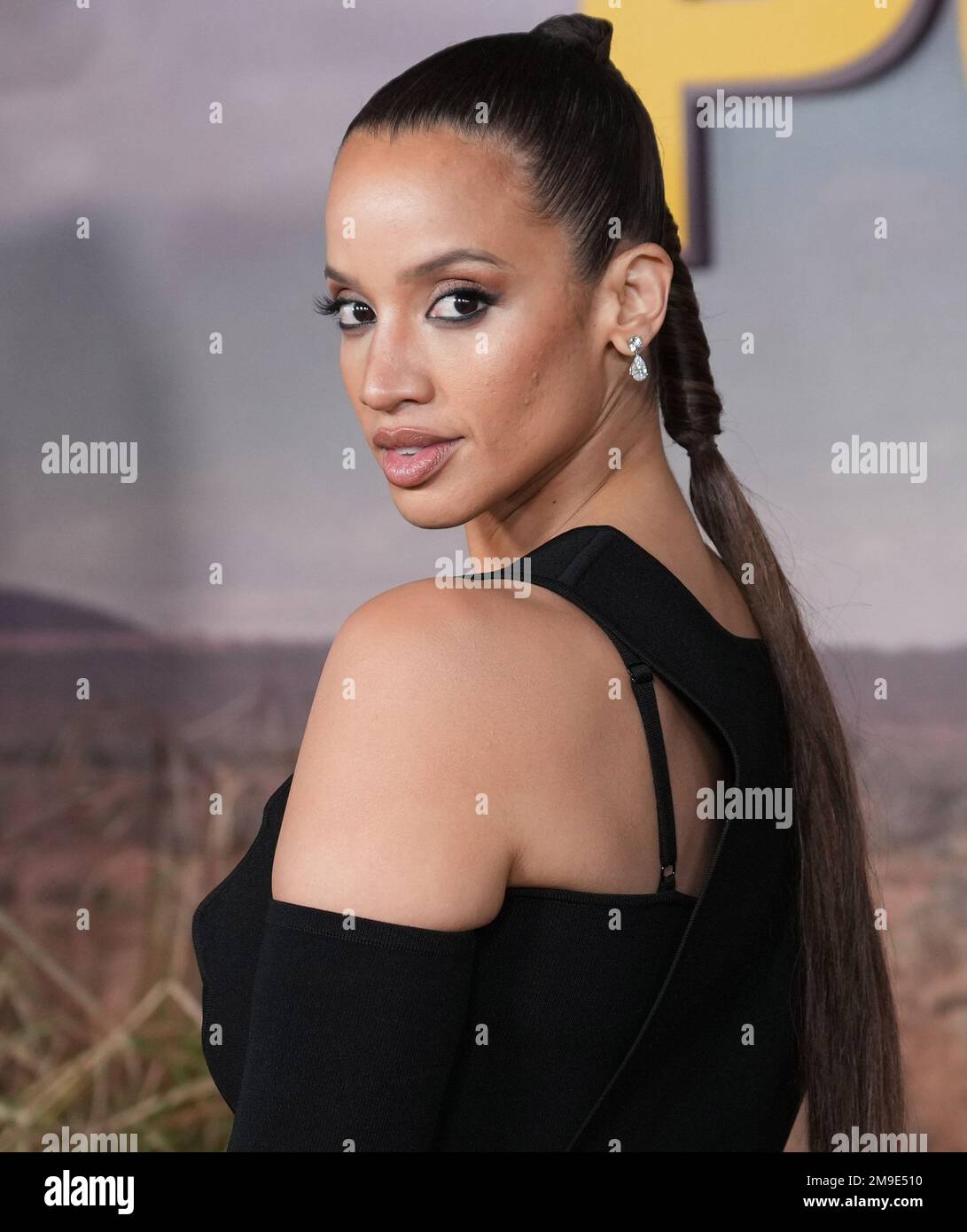 Los Angeles, USA. 17th Jan, 2023. Dascha Polanco arrives at the Peacock