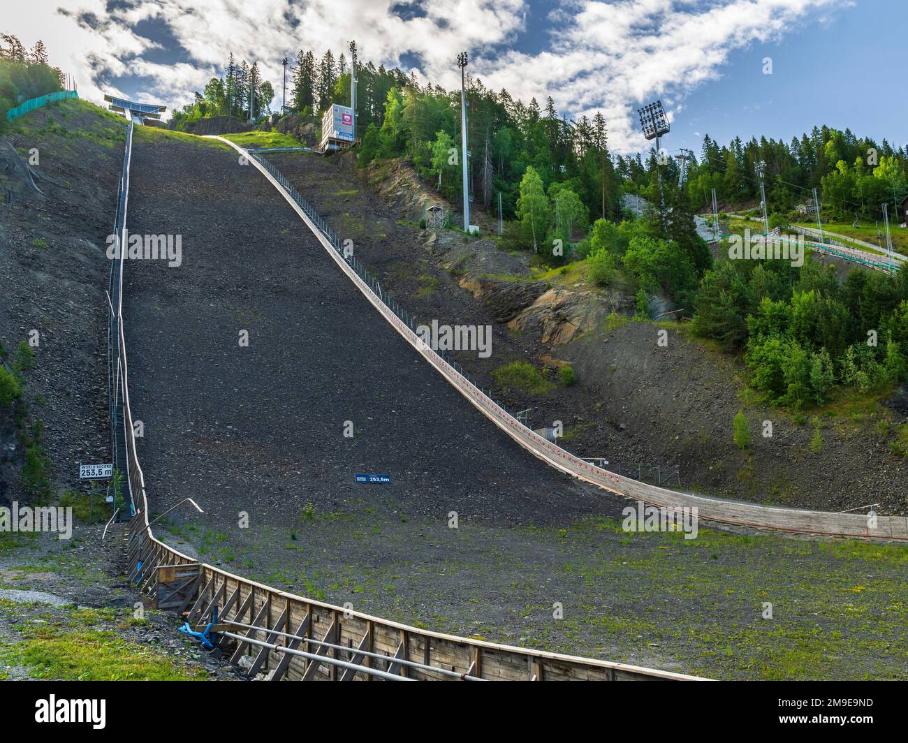Ski jumping stadion Vikersundbakken in Vikersund, Provinz Viken, Norway Stock Photo