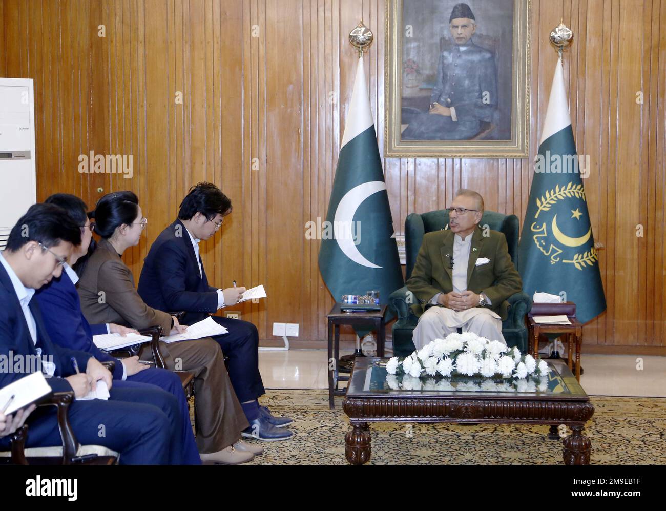 Islamabad, Pakistan. 10th Jan, 2023. Pakistani President Arif Alvi (1st R) speaks during an interview with Chinese media in Islamabad, capital of Pakistan, Jan. 10, 2023. TO GO WITH 'Interview: Pakistan-China cooperation crucial for regional peace, prosperity, says Pakistani president' Credit: Ahmad Kamal/Xinhua/Alamy Live News Stock Photo