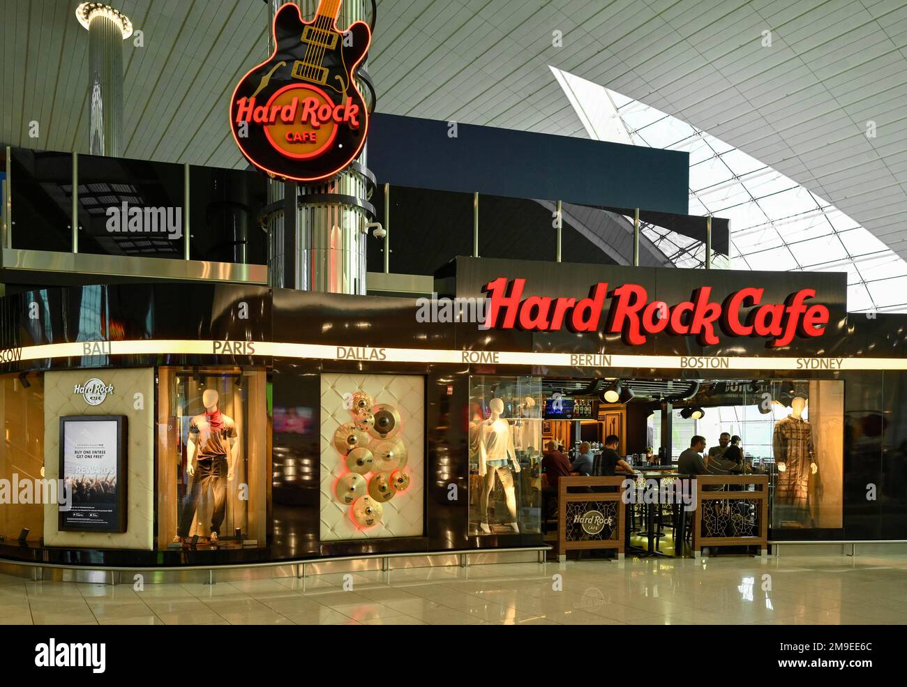 hard-rock-cafe-dubai-uae-stock-photo-alamy