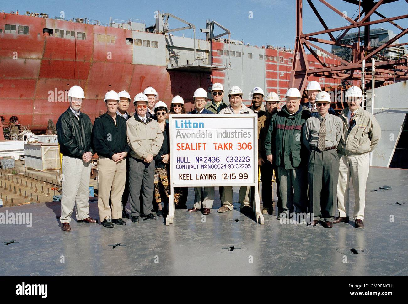 Usns bob hope hi-res stock photography and images - Alamy