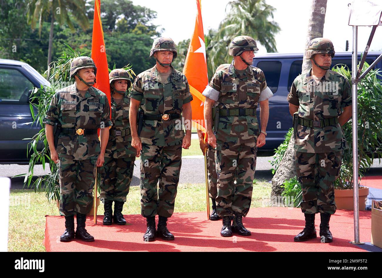 Incoming Commander, US Army Major General Alfred A. Valenzuela ...