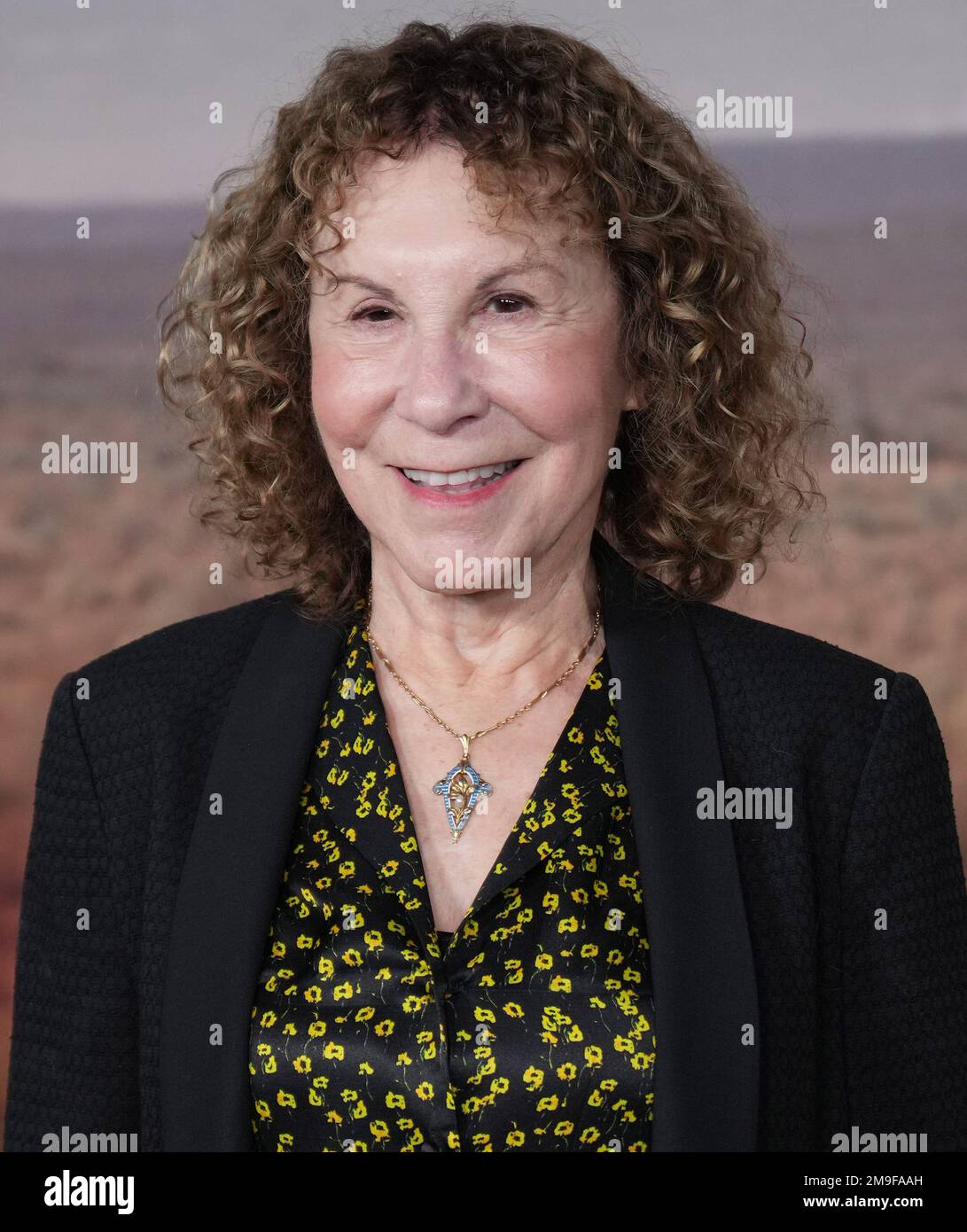 Los Angeles, USA. 17th Jan, 2023. Rhea Perlman arrives at the Peacock ...