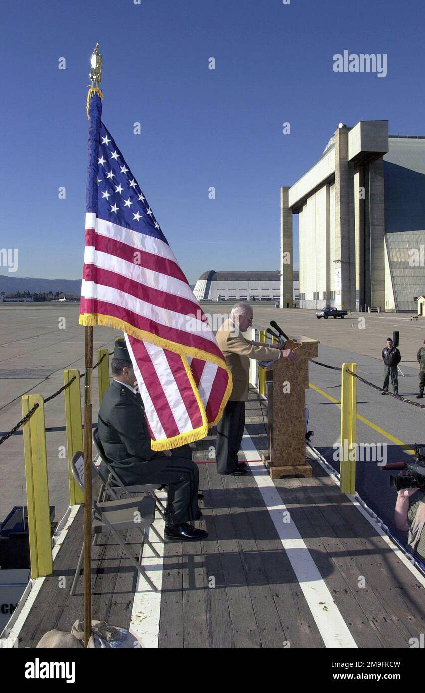 Sia Roni World War II veteran and former Army Air Corps Lieutenant Richard Hank ...