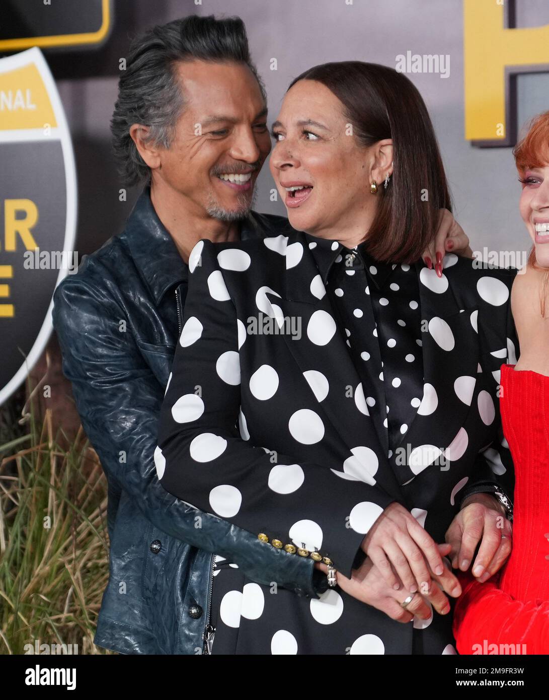 Maya R Jan Los Angeles, USA. 17th Jan, 2023. (L-R) Benjamin Bratt and Maya Rudolph ...