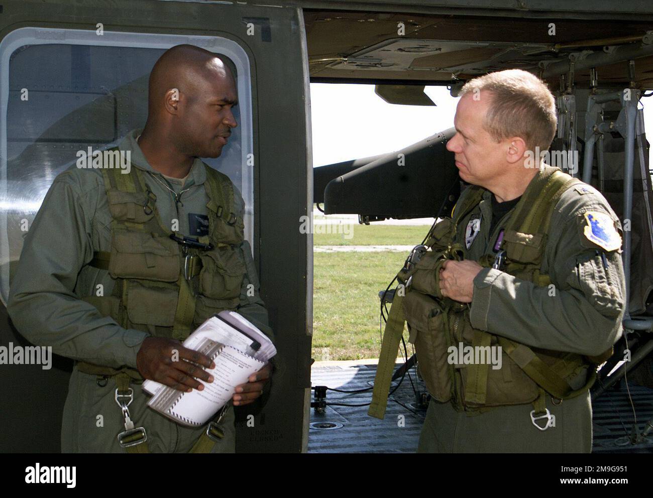 Army SPECIALIST Telly Hunter, crew chief, Bravo Company (B Co) 5158