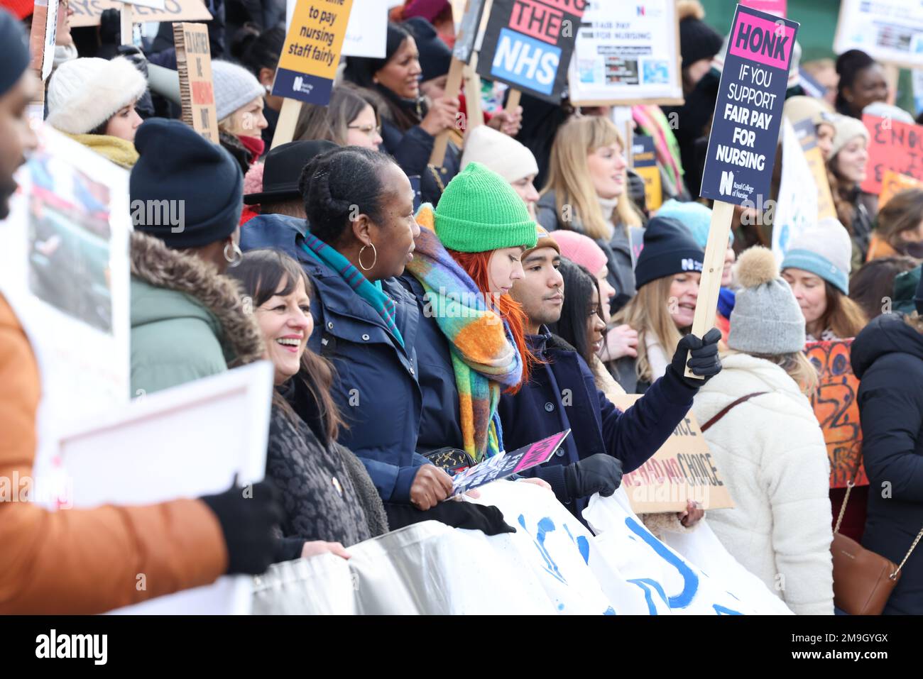 London, UK 18th January 2023. Striking nurses outside UCH, in London, before marching down to Downing Street, as the NHS dispute escalates. Credit: Monica Wells/Alamy Live News Stock Photo