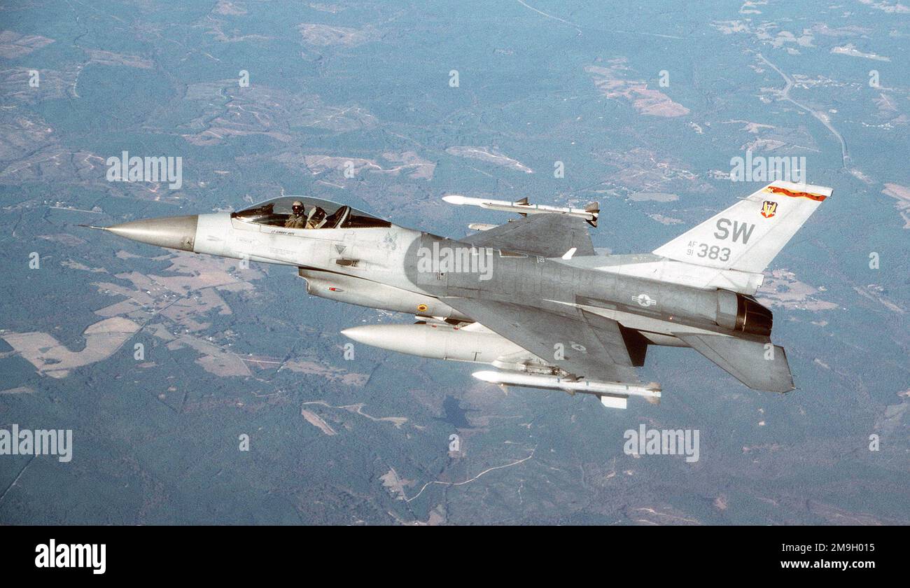 Security force assistance command hi-res stock photography and images ...