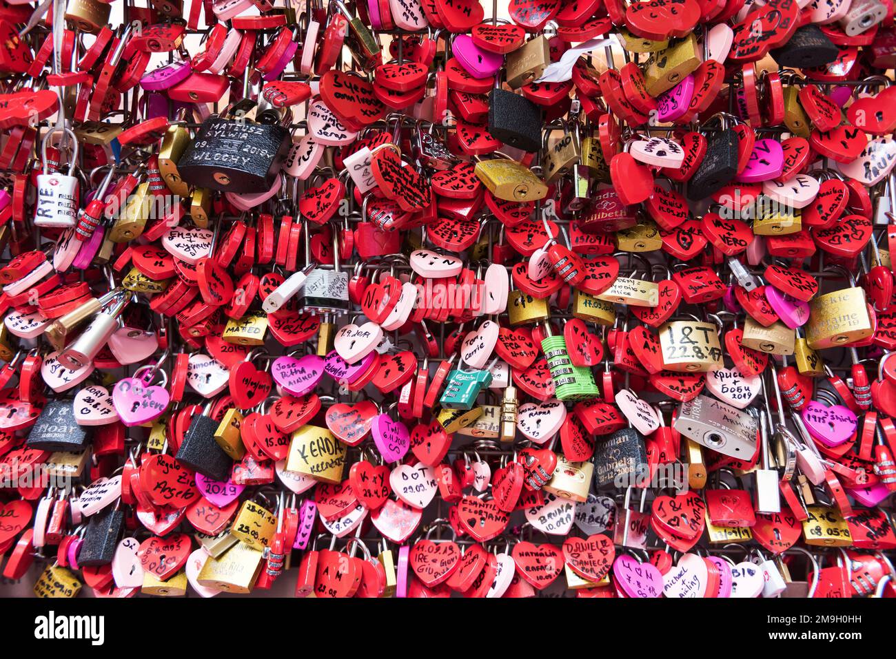 VERONA, ITALY - SEPTEMBER 26, 2019: Love keys in Juliet's House (Casa di Giulietta) in Verona. Popular place for tourists. Stock Photo