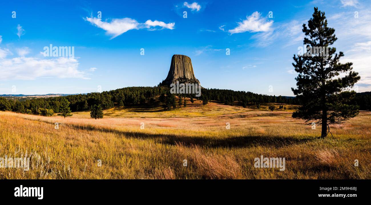 Landscape with butte, Devils Tower National Monument, Wyoming, USA ...