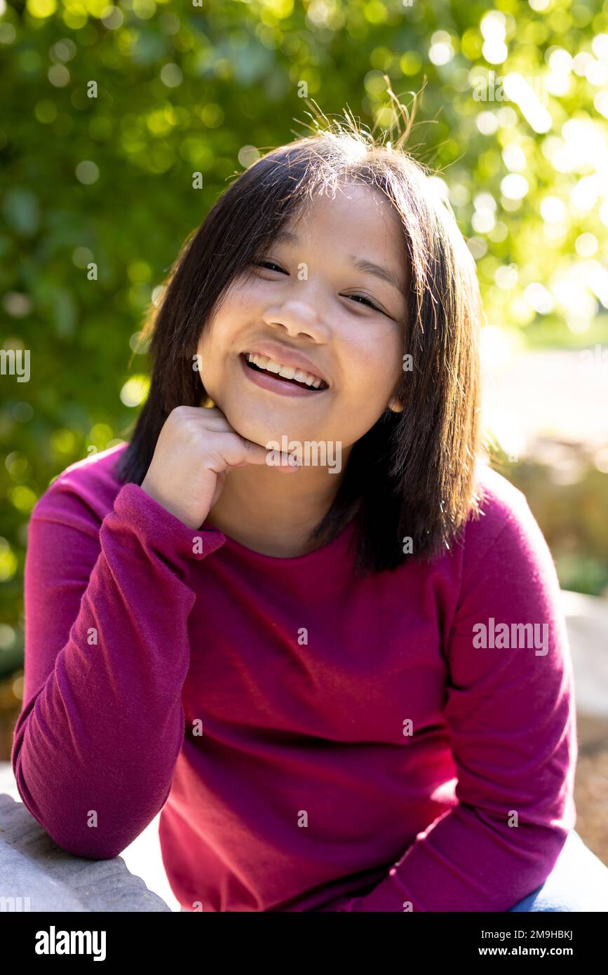 Happy asian girl hi-res stock photography and images - Alamy