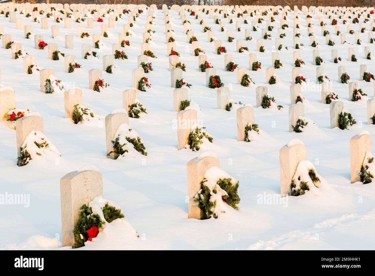 Wreaths on graves in winter, Jefferson Barracks National Cemetery, St. Louis, Missouri, USA Stock Photo