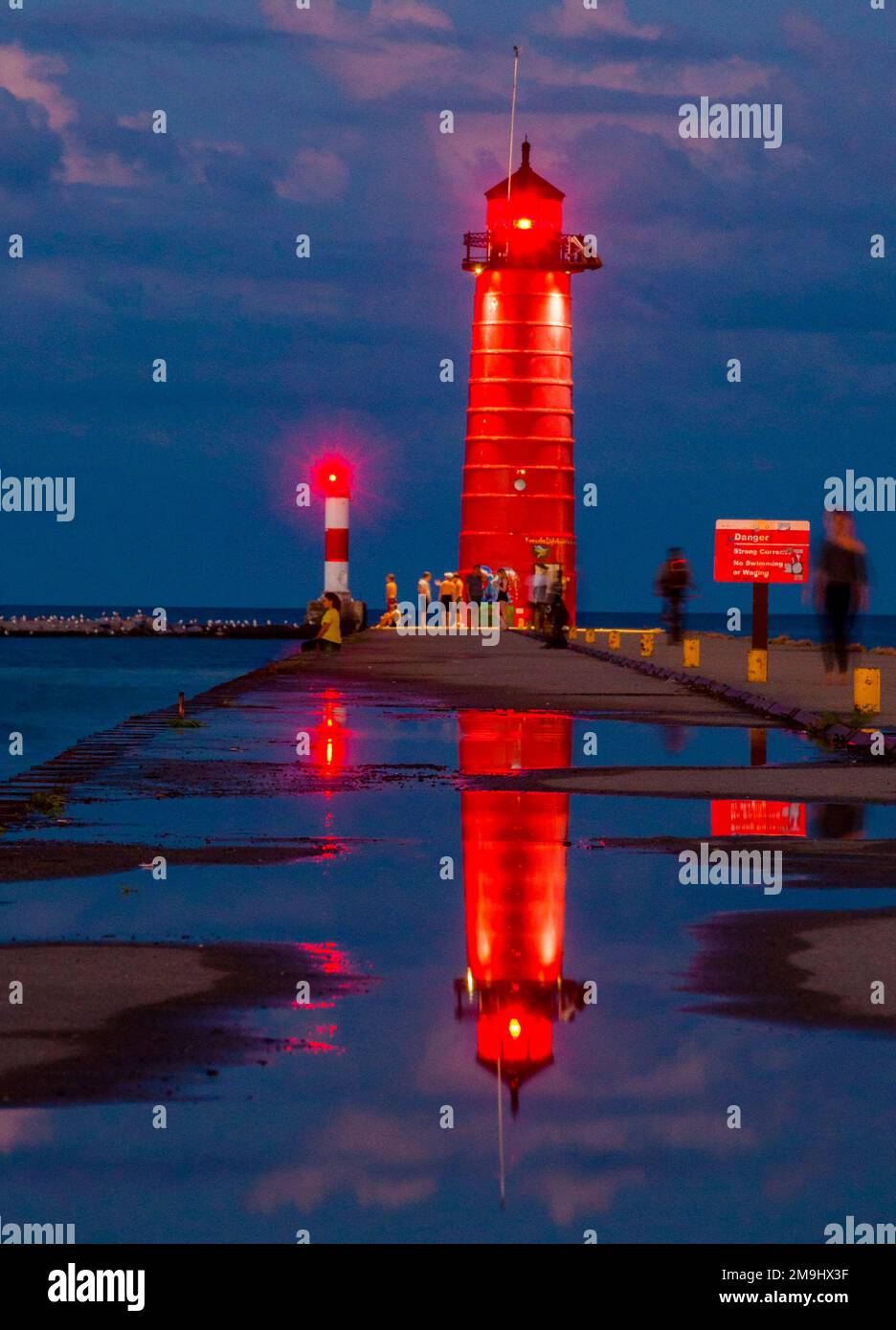 North Pier Lighthouse at dawn, Kenosha, Wisconsin, USA Stock Photo